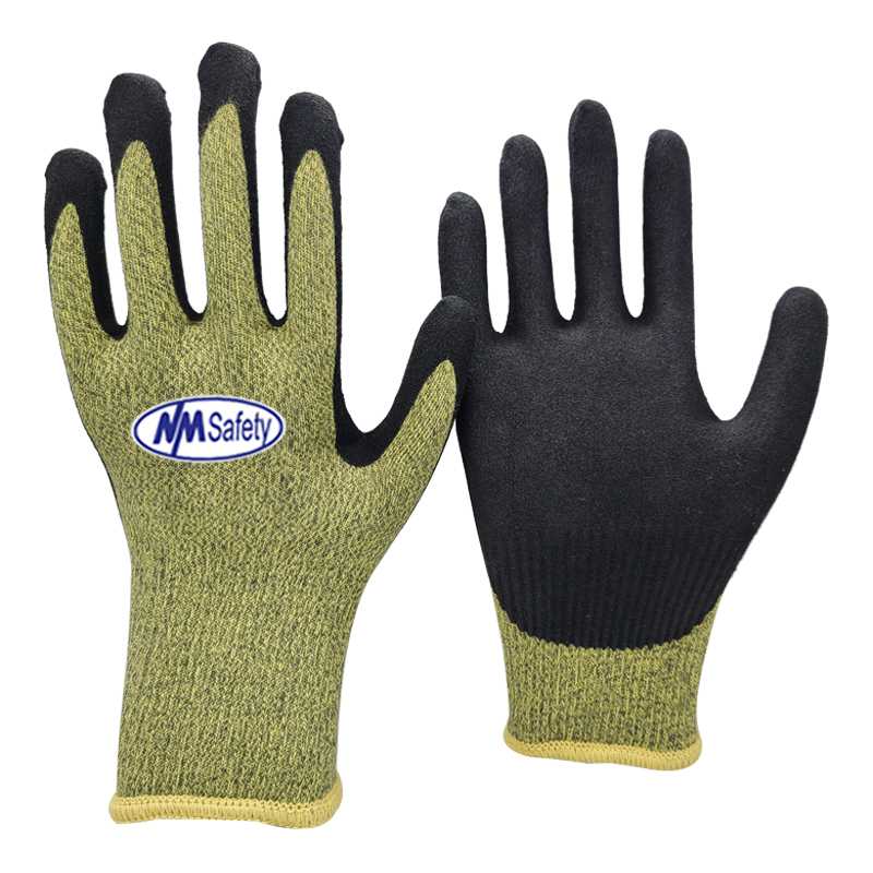 Why Cut Resistant Gloves Are the Key to Better Hand Protection